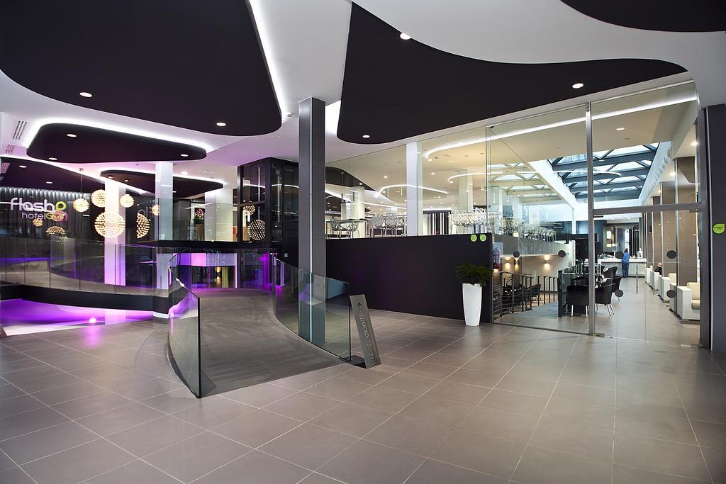 Hotel Flash - Recommended Adults Only 4 Sup 4*
